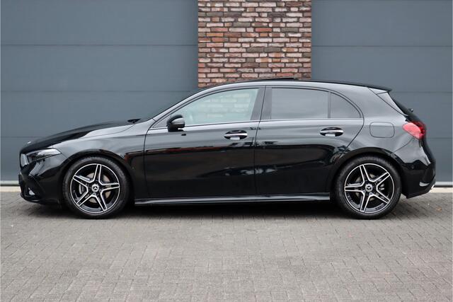 Mercedes-Benz A-KLASSE 180 AMG Line Aut7 | Facelift | Panoramadak | Verwarmd Stuurwiel | Trekhaak | Camera | Keyless Go | Widescreen | Sfeerverlichting | Stoelverwarming | High Perf. LED |