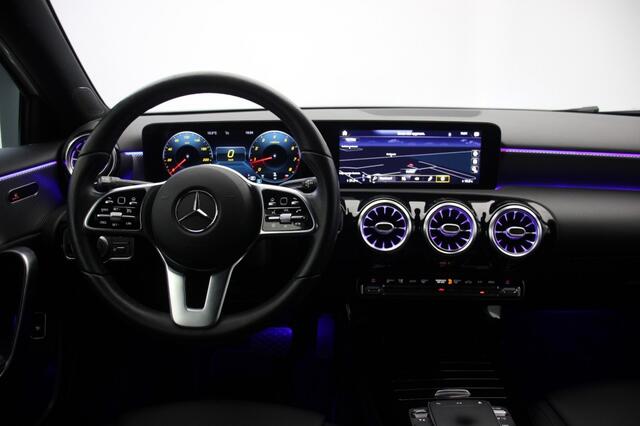 Mercedes-Benz A-KLASSE Sedan 180 Business Solution Luxury Automaat - Camera, Leer, Stoelverw. Afn. Trekhaak