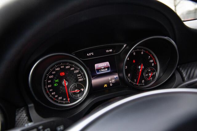 Mercedes-Benz A-KLASSE 180 Business Solution AMG , Panoramadak, Achteruitrijcamera,