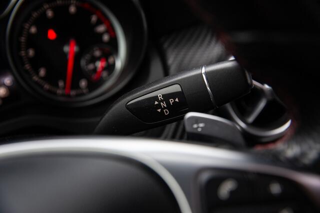 Mercedes-Benz A-KLASSE 180 Business Solution AMG , Panoramadak, Achteruitrijcamera,