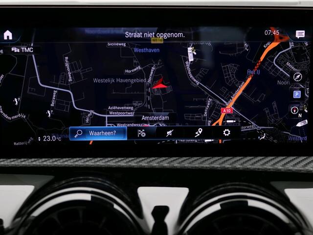 Mercedes-Benz A-KLASSE 160 Business Solution Ledkoplampen | Achteruitrijcamera | Stoelverwarming voor | Spiegelpakket | Navigatie. Inclusief 24 maanden Mercedes-Benz Certified garantie voor Europa.