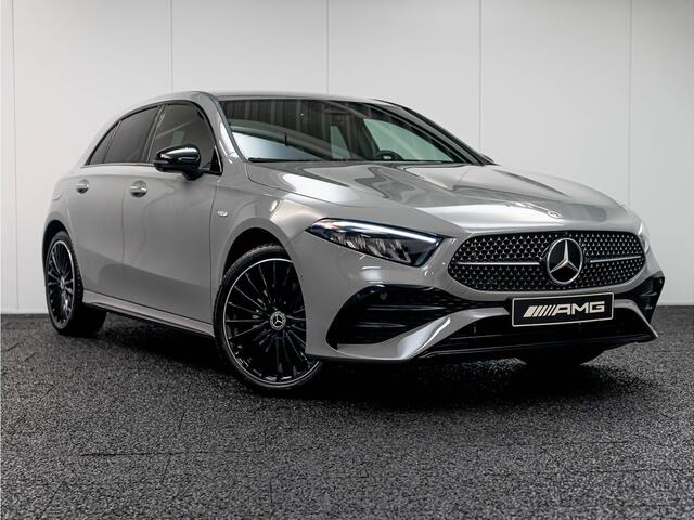 Mercedes-Benz A-KLASSE 250 e AMG Line | Night | Alpine Grijs | Keyless-Go | Trekhaak |
