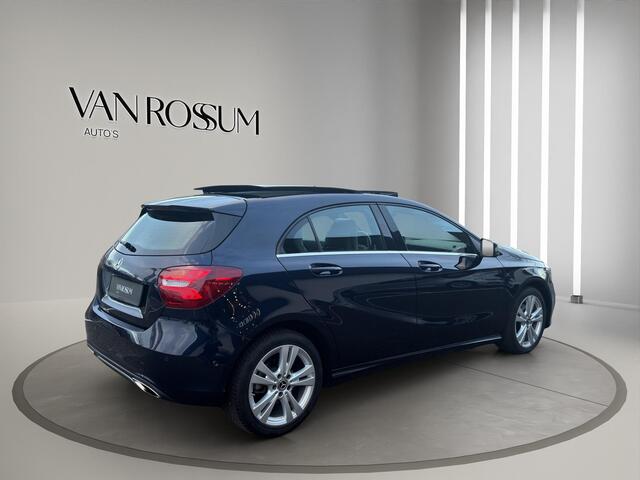 Mercedes-Benz A-KLASSE A 180 Urban PANO Automaat Stoelverwarming 1e Eigenaar