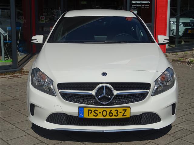 Mercedes-Benz A-KLASSE 180 Business Solution