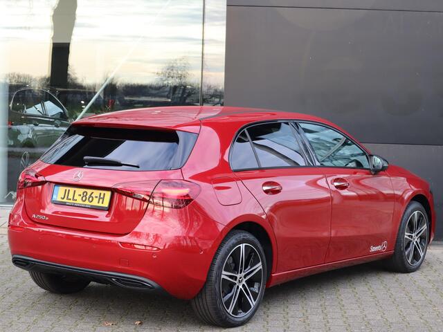Mercedes-Benz A-KLASSE 250 e Star Edition Luxury Line