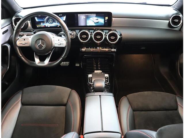 Mercedes-Benz A-KLASSE AMG 35 4MATIC Premium Edition 1| Pano |306PK | Automaat |Widescreen