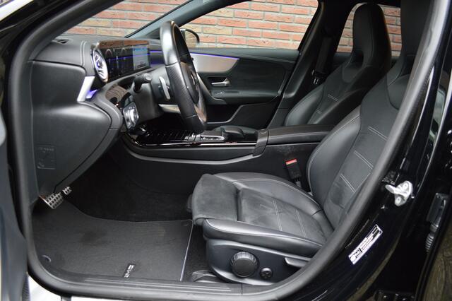 Mercedes-Benz A-KLASSE 200 AMG Led Panorama Distronic Widescreen Sfeer Camera Night Pdc