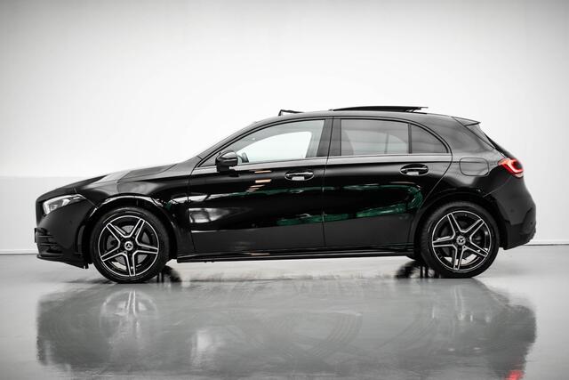 Mercedes-Benz A-KLASSE A250 e AMG Line |Pano|Ambient|Camera