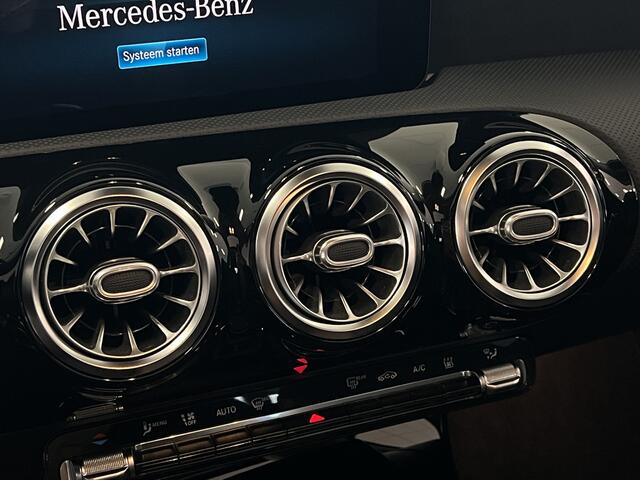 Mercedes-Benz A-KLASSE 250 e AMG Premium Plus | Pano | NAP | Sfeerverl | Burmester | Camera | Stoelverw |