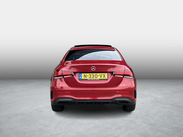 Mercedes-Benz A-KLASSE 250 e Business Solution AMG Limited | Panoramadak | Memory | Carplay | Stoelverwarming | Sfeerverlichting