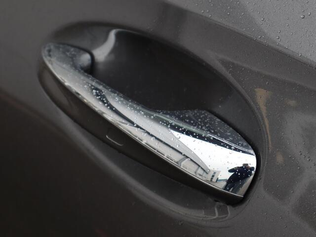 Mercedes-Benz A-KLASSE 250 e Business Solution AMG