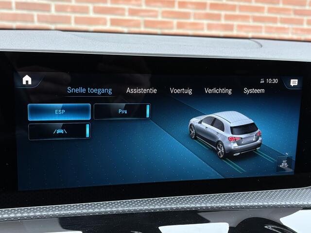 Mercedes-Benz A-KLASSE 200 Business Solution AMG