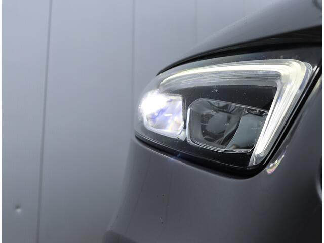 Mercedes-Benz A-KLASSE 180 Business Solution | Widescreen | Sfeerverlichting