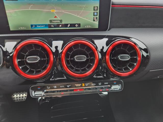 Mercedes-Benz A-KLASSE 200 Business Sol. AMG, Sportstoelen, Camera, Clima, Widescreen