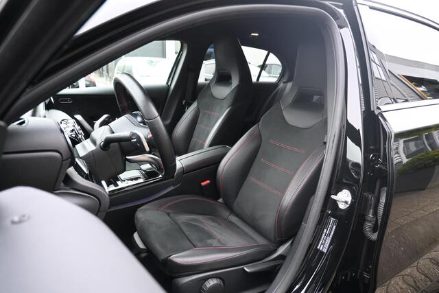 Mercedes-Benz A-KLASSE 200 Business Solution AMG | CAMERA | NAVI | STOELVERWARMING | CRUISE CONTROL | CLIMATE CONTROL | PDC | LMV