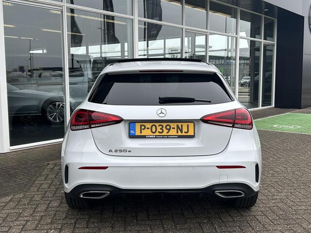 Mercedes-Benz A-KLASSE 250 e AMG | Panoramadak | Sfeerverlichting