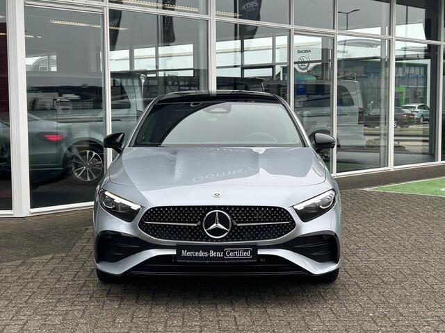 Mercedes-Benz A-KLASSE 250 e AMG | Panoramadak | Night Pakket