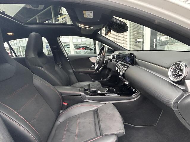 Mercedes-Benz A-KLASSE 180 AMG | Panoramadak | Night Pakket