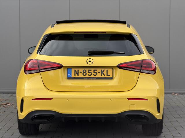 Mercedes-Benz A-KLASSE 180 AMG Night Premium Plus | Panorama | Sfeer | MultiBeam LED | Memory Seats | Camera