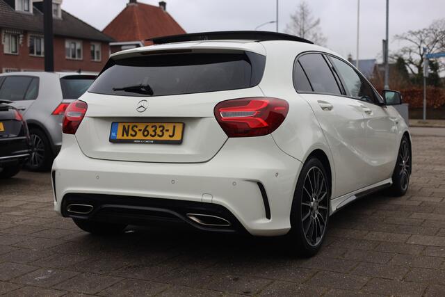 Mercedes-Benz A-KLASSE 180 AMG | NAVI | CAMERA | PANORAMADAK