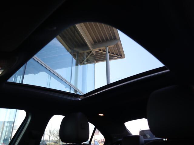 Mercedes-Benz A-KLASSE 250 e Premium