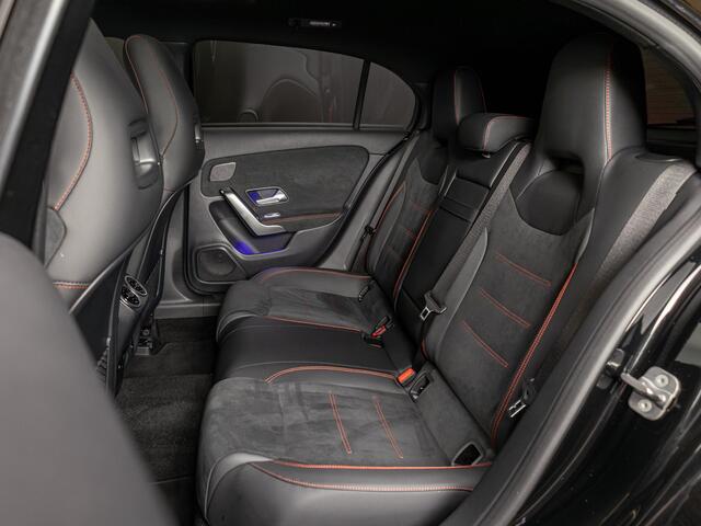 Mercedes-Benz A-KLASSE 250 e AMG Line