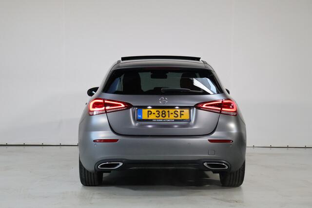 Mercedes-Benz A-KLASSE 180 Luxury Line | Camera | Magno | Pano | Leder