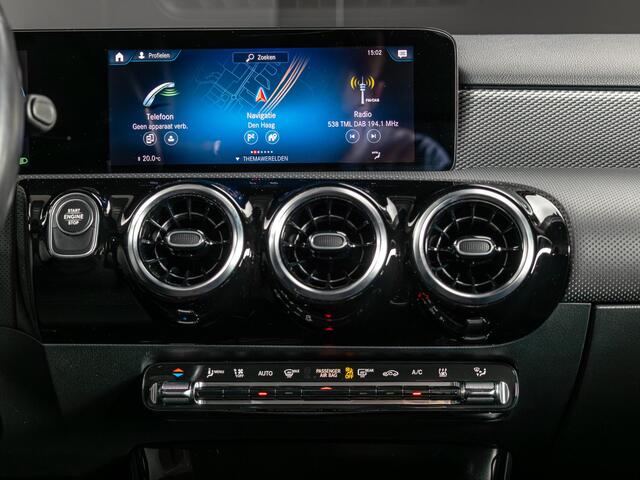 Mercedes-Benz A-KLASSE Hatchback 250 e Luxury Line