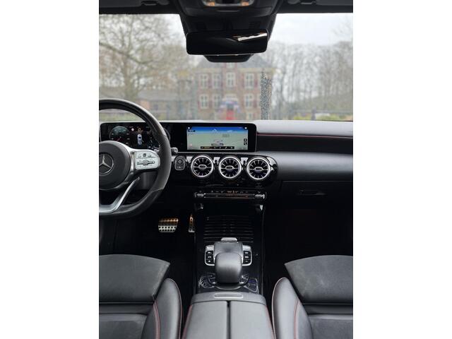 Mercedes-Benz A-KLASSE 250 | AMG | Night | Burmester | Pano | Memory | 360 |
