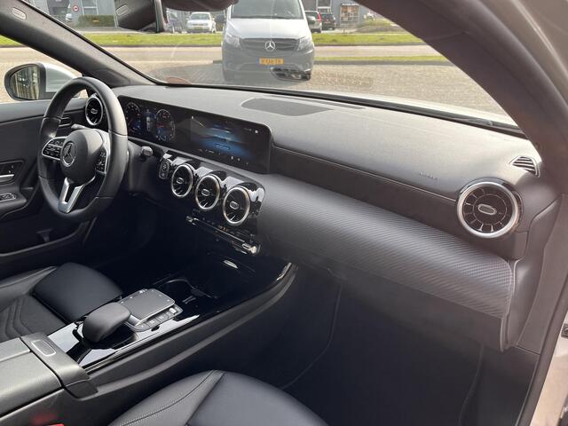 Mercedes-Benz A-KLASSE 180 Business Solution