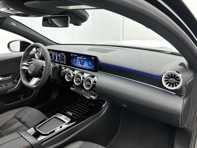 Mercedes-Benz A-KLASSE 250 e Business Solution AMG | Nightpakket | Smartphone-integratie | Panoramaschuifdak | MULTIBEAM LED | THERMOTRONIC | Sfeerverlichting | Stoelverwarming voor |