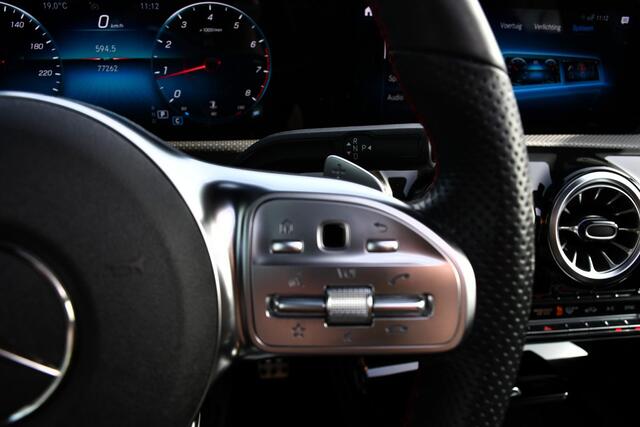 Mercedes-Benz A-KLASSE 180 Business Solution AMG Panoramadak Sfeerverlichting