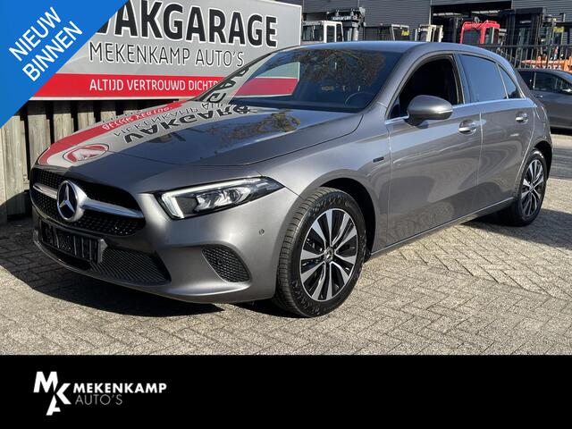Mercedes-Benz A-KLASSE 250 e 17"/Dodehoek/Camera/PDC v+a/Apple Carplay & Android Auto/DAB/Navigatie/Climate