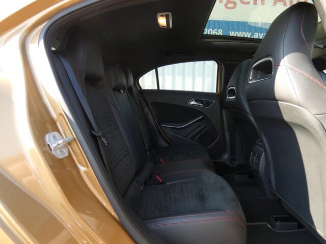 Mercedes-Benz A-KLASSE AMG 45 4MATIC,Navi,Pano,Led,Camera,Designo