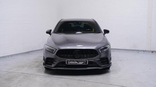 Mercedes-Benz A-KLASSE 250 Premium Plus Panodak Burmester Sound PDC v+a Leder/alcantara Navi