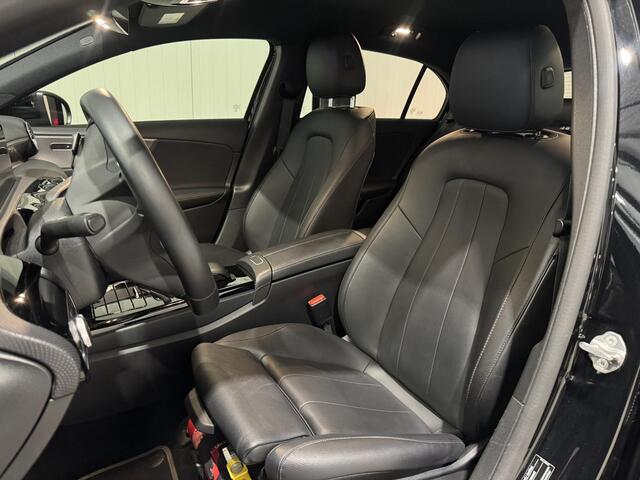 Mercedes-Benz A-KLASSE 250 e Business | navi | leder | sfeer verlichting | carplay |