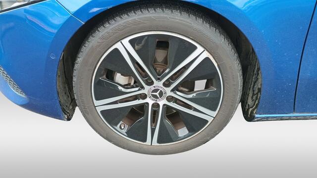 Mercedes-Benz A-KLASSE 180 Luxury Line 1e-Eig. Keurig-Onderh., BOVAG-Garantie. NL-Auto.