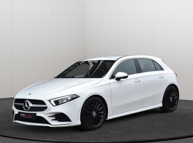Mercedes-Benz A-KLASSE A250 AMG Line LED/Navi/Widescreen/18'' inch