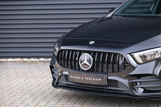 Mercedes-Benz A-KLASSE 200 Business Solution AMG / Pano dak / 18 Inch AMG Velgen /