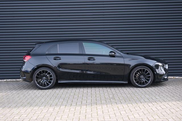 Mercedes-Benz A-KLASSE 200 Business Solution AMG / Pano dak / 18 Inch AMG Velgen /