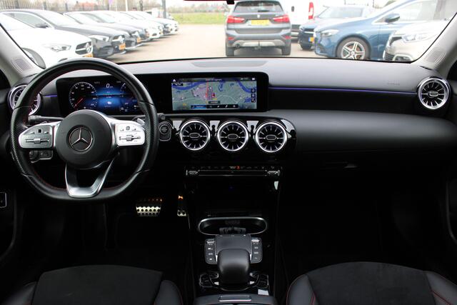 Mercedes-Benz A-KLASSE 250e AUT8 AMG Line NIGHT PAKKET SFEER WIDESCREEN CARPLAY
