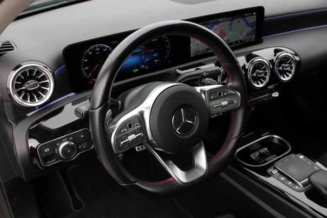 Mercedes-Benz A-KLASSE 250e AUT8 AMG Line NIGHT PAKKET SFEER WIDESCREEN CARPLAY