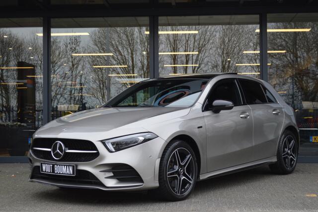 Mercedes-Benz A-KLASSE 250 e AMG Led Panorama Memory Distronic Camera Augmented Trekh Pdc