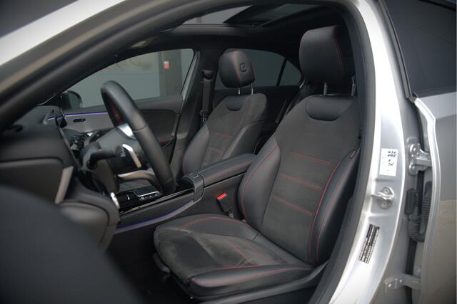 Mercedes-Benz A-KLASSE 200 Launch Edition Premium Plus AMG | Stoelverwarming | Camera | Ambiance Verlichting | Multibeam | Keyless | Memory Seats | Navigatie | Cruise Control |
