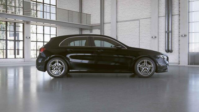Mercedes-Benz A-KLASSE 200 Business Solution AMG | Panoramadak | Widescreen | Sfeerverlichting | Stoelverwarming |