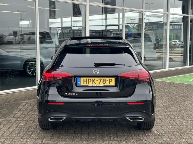 Mercedes-Benz A-KLASSE 250 e AMG | Panoramadak | Sfeerverlichting