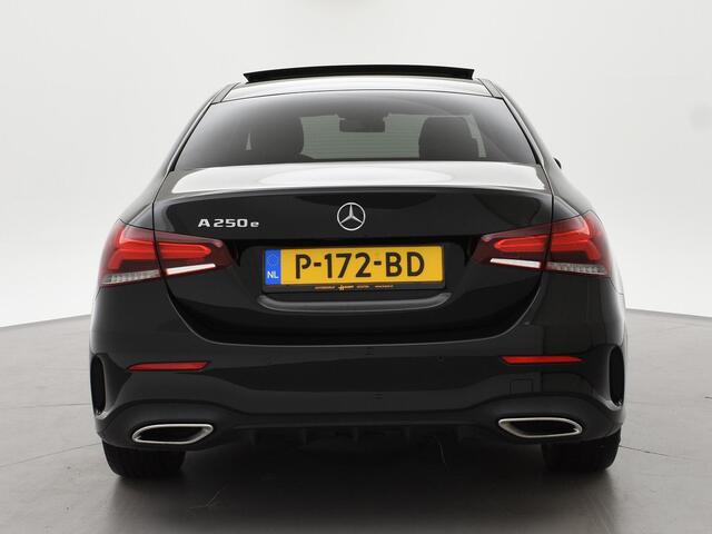Mercedes-Benz A-KLASSE 250e 218 PK SEDAN + PANORAMA | SFEERVERLICHTING | APPLE CARPLAY | MEMORY | STOELVERWARMING