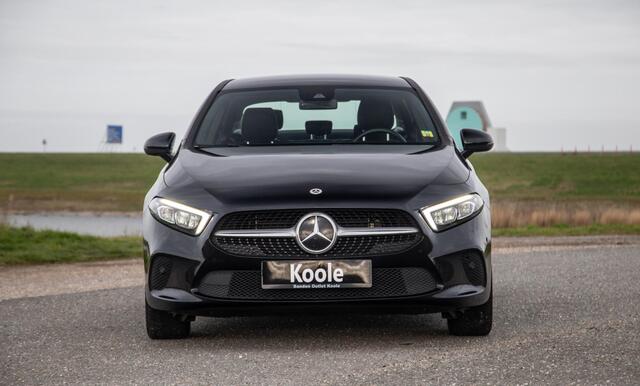 Mercedes-Benz A-KLASSE 250 e Business Line AUTOMAAT / LEDER / CRUISE CONTROLE / CAMERA / CARPLAY