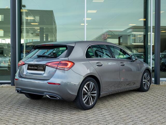 Mercedes-Benz A-KLASSE Hatchback 180 Business Solution Luxury Trekhaak