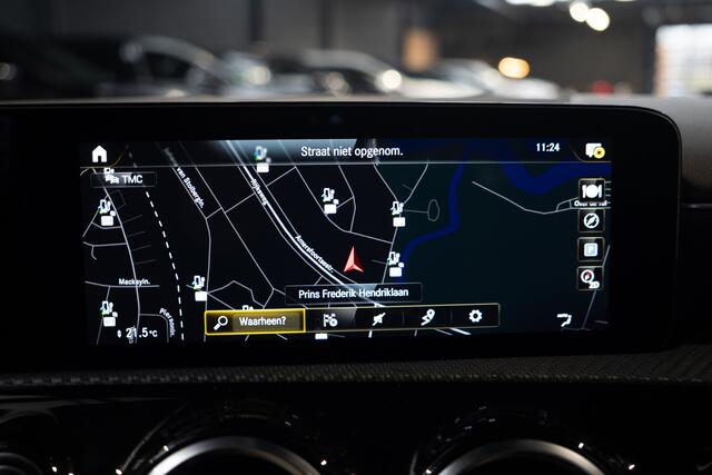 Mercedes-Benz A-KLASSE 250 e Business Line Apple Carplay - Stoelverwarming - Dab - Cruise Control - Trekhaak